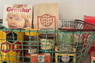 Kvíz: Fronta na banány, Tuzex i podpultovky. Takto se nakupovalo za socialismu, ale málokdo si to pamatuje